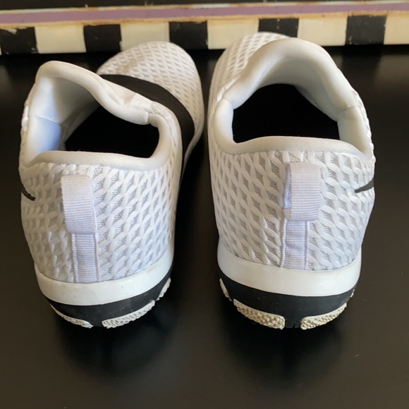 Nike Women’s Slip-on Trainers Sz 9 - Picture 6 of 11